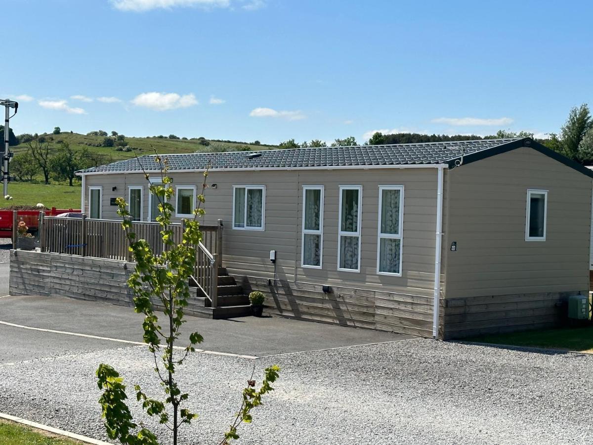 Luxury Lake District Holiday Lodge-Sleeps 4 Cockermouth Exterior photo